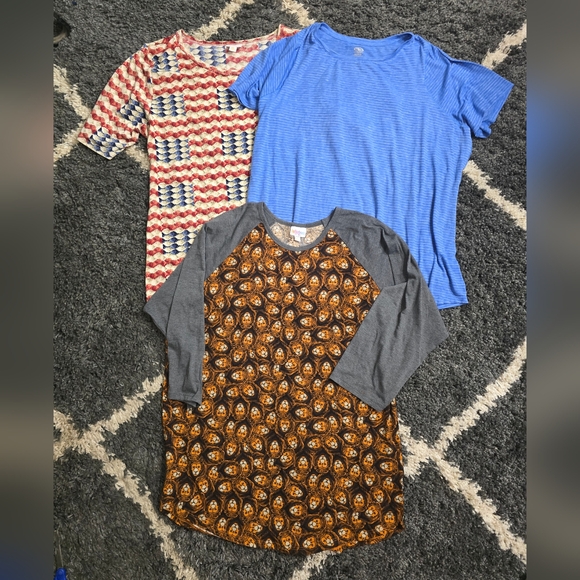 Lot Of 3 Plus Size Short Sleeve Tees LuLaRoe & Athletic Works Size 3X - Picture 1 of 10